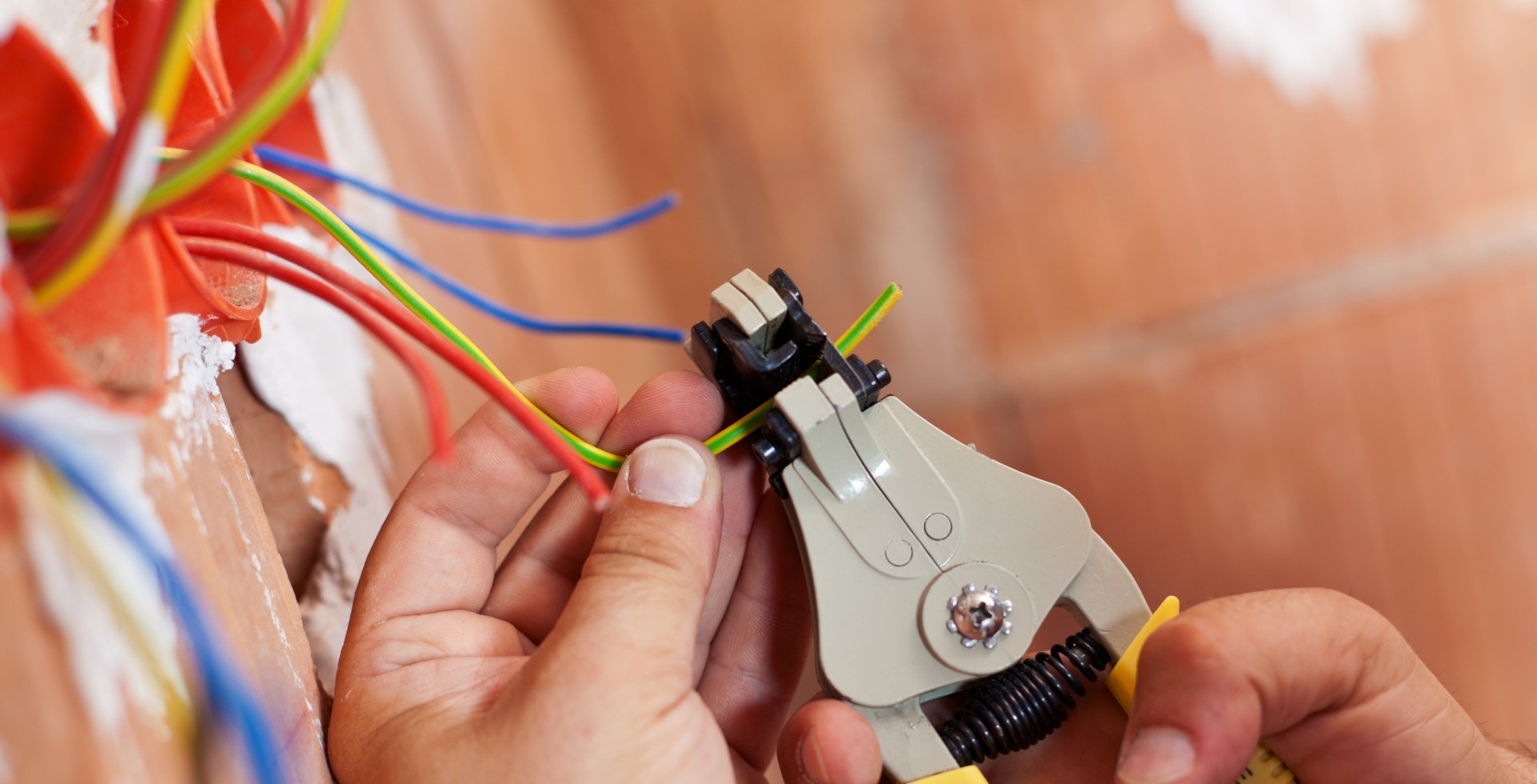 Electricians testimonials North Watford